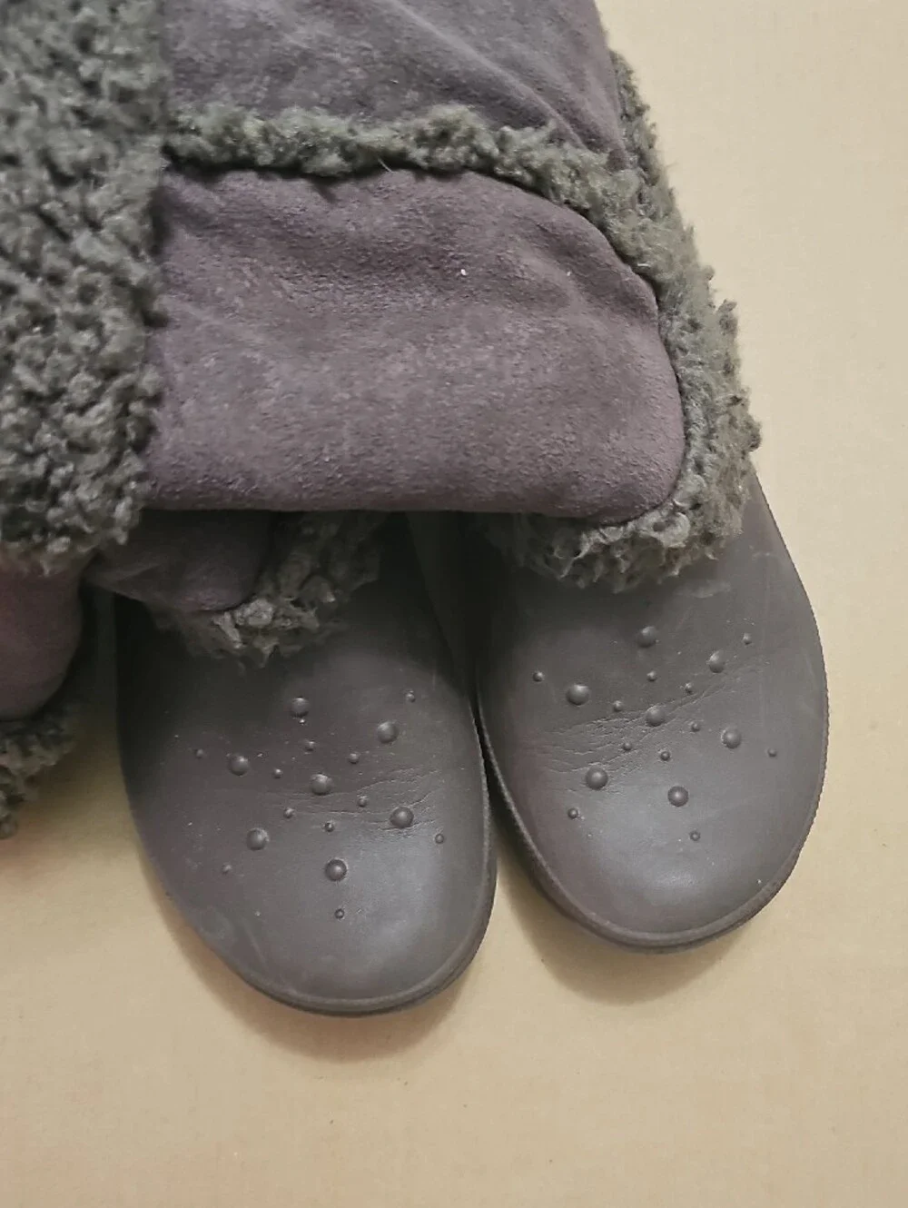 CROCS Gray Plush-lined Boot Slippers